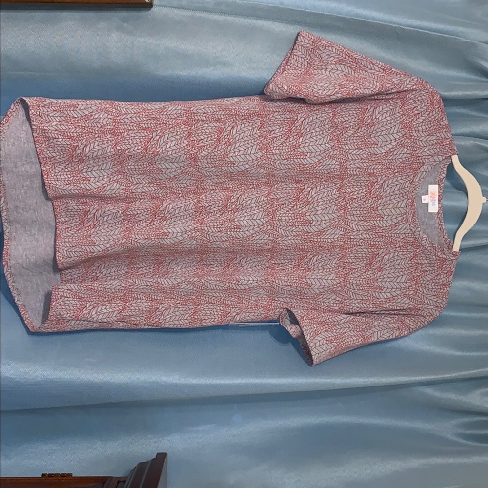 Lularoe Patrick T